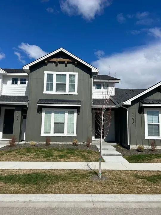 3 Bed 2 Bath Modern Contemporary Residence in Boise, ID