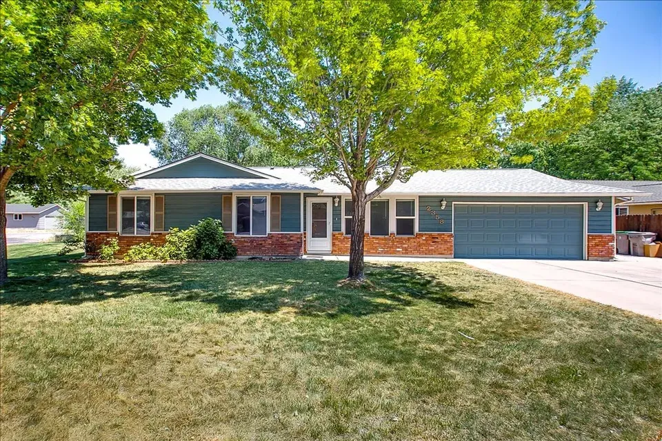 3 Bed 2 Bath Modern Contemporary Residence in Boise, ID - 2
