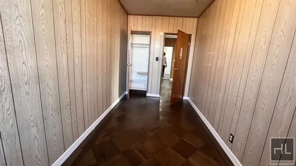 3 Bed 2 Bath Modern Contemporary Residence in Brooklyn, NY - 2