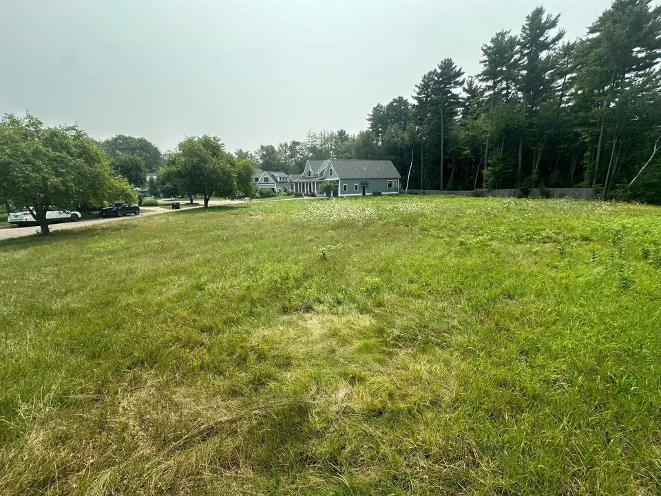 3 Bed 2 Bath Modern Contemporary Residence in Burlington, VT - 4