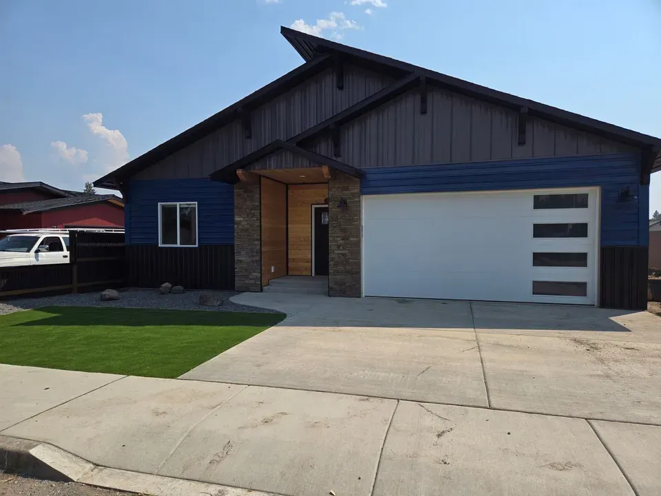 3 Bed 2 Bath Modern Contemporary Residence in Coeur d Alene, ID