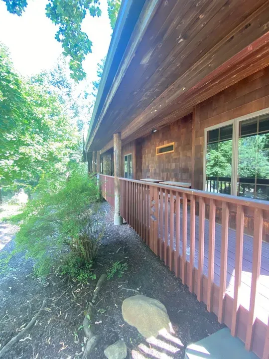3 Bed 2 Bath Modern Contemporary Residence in Coeur d Alene, ID - 4