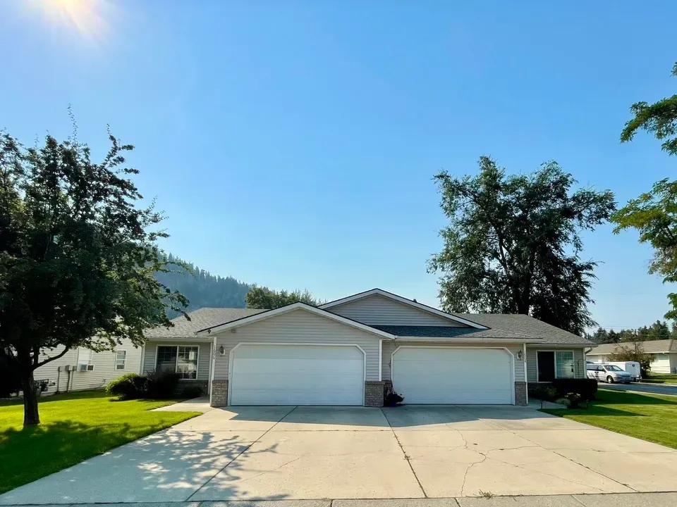 3 Bed 2 Bath Modern Contemporary Residence in Coeur d Alene, ID - 1