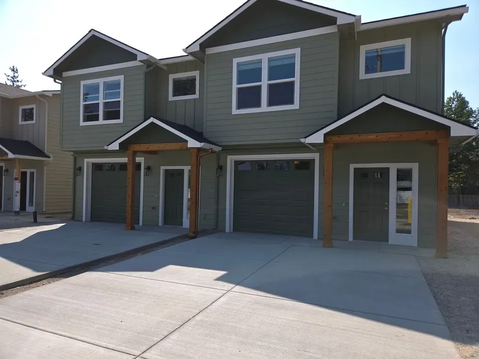 3 Bed 2 Bath Modern Contemporary Residence in Coeur d Alene, ID - 1