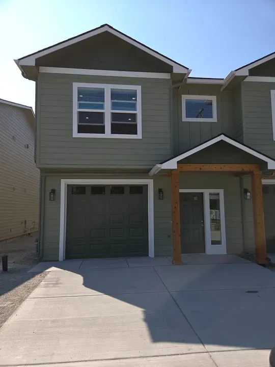 3 Bed 2 Bath Modern Contemporary Residence in Coeur d Alene, ID - 2