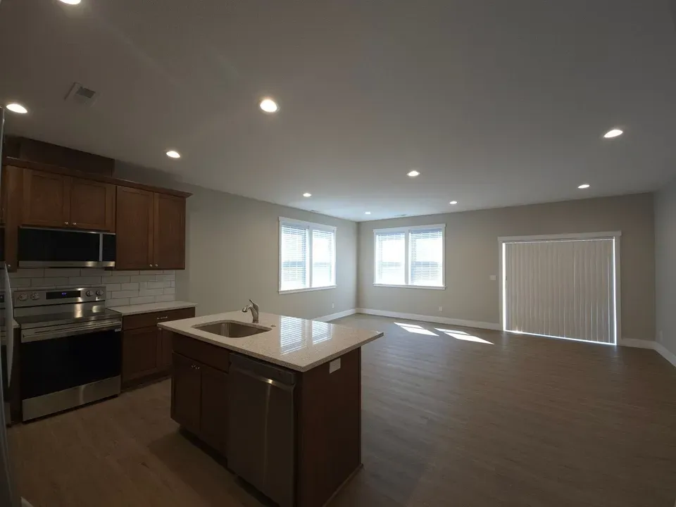 3 Bed 2 Bath Modern Contemporary Residence in Coeur d Alene, ID - 4