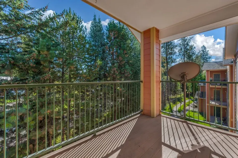 3 Bed 2 Bath Modern Contemporary Residence in Coeur d Alene, ID - 5