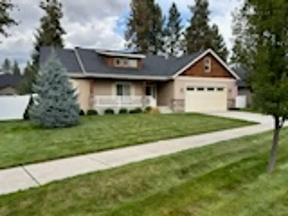 3 Bed 2 Bath Modern Contemporary Residence in Coeur d Alene, ID - 3
