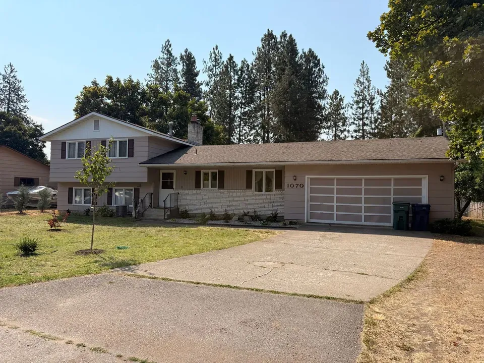 3 Bed 2 Bath Modern Contemporary Residence in Coeur d Alene, ID - 2