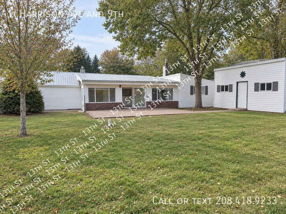 3 Bed 2 Bath Modern Contemporary Residence in Coeur d Alene, ID - 1