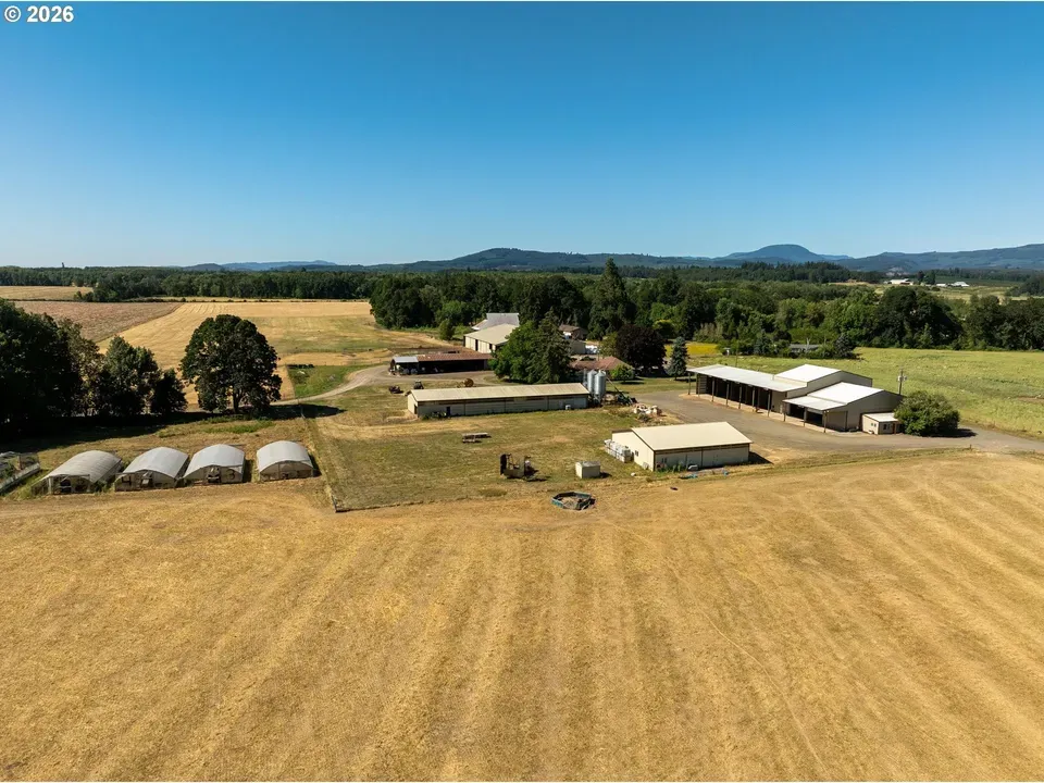 3 Bed 2 Bath Modern Contemporary Residence in Corvallis, OR - 4