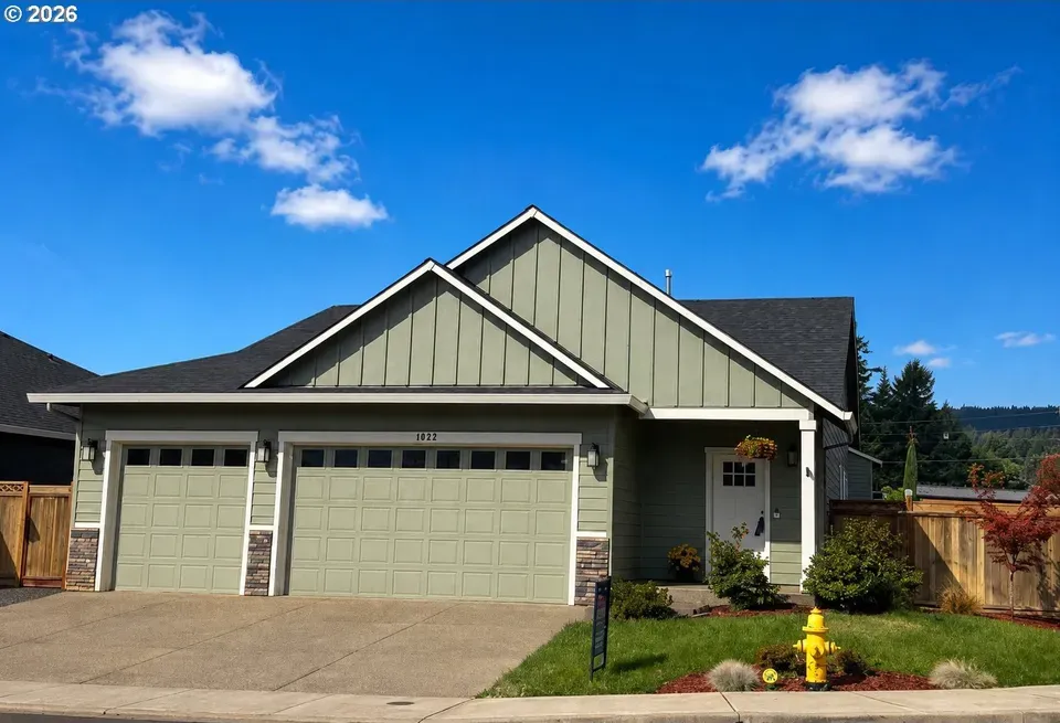 3 Bed 2 Bath Modern Contemporary Residence in Corvallis, OR - 1