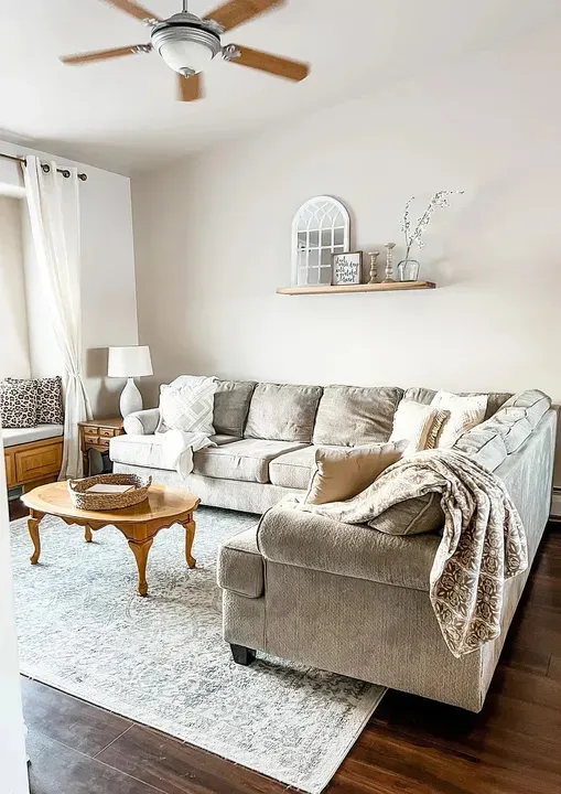 3 Bed 2 Bath Modern Contemporary Residence in Fairbanks, AK - 1