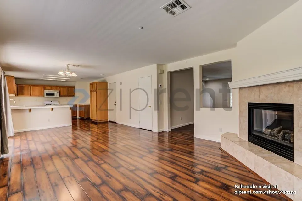 3 Bed 2 Bath Modern Contemporary Residence in Fontana, CA - 5