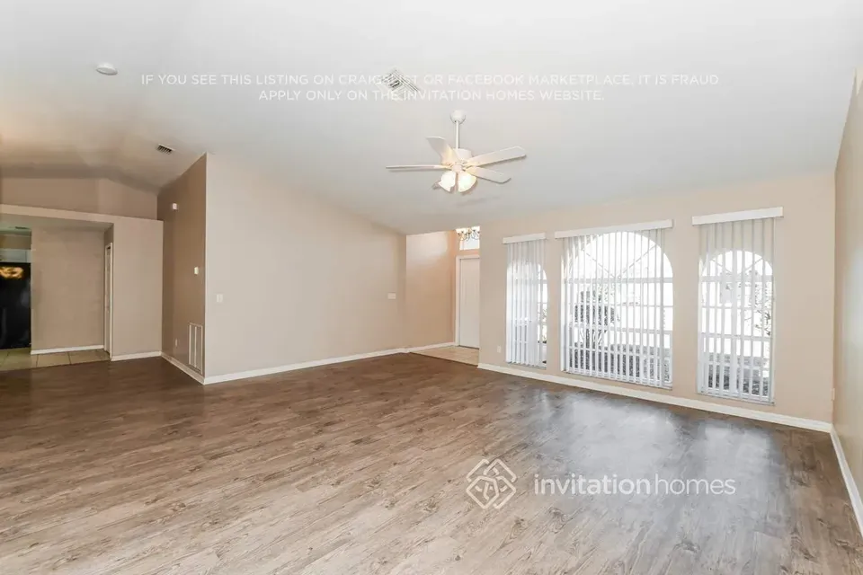 3 Bed 2 Bath Modern Contemporary Residence in Fort Myers, FL - 5