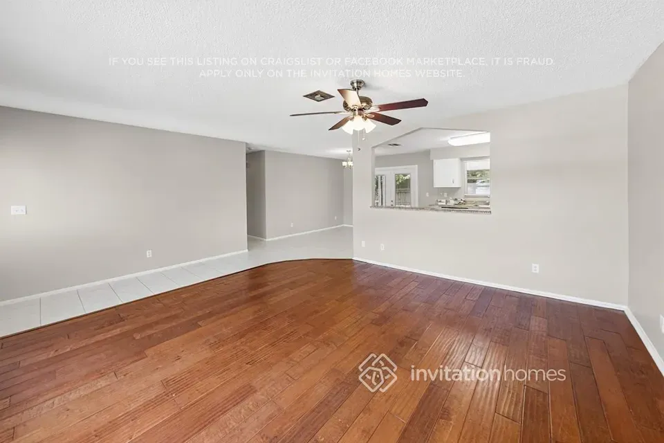 3 Bed 2 Bath Modern Contemporary Residence in Fort Myers, FL - 5