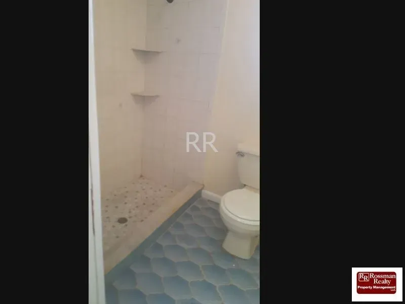 3 Bed 2 Bath Modern Contemporary Residence in Fort Myers, FL - 4