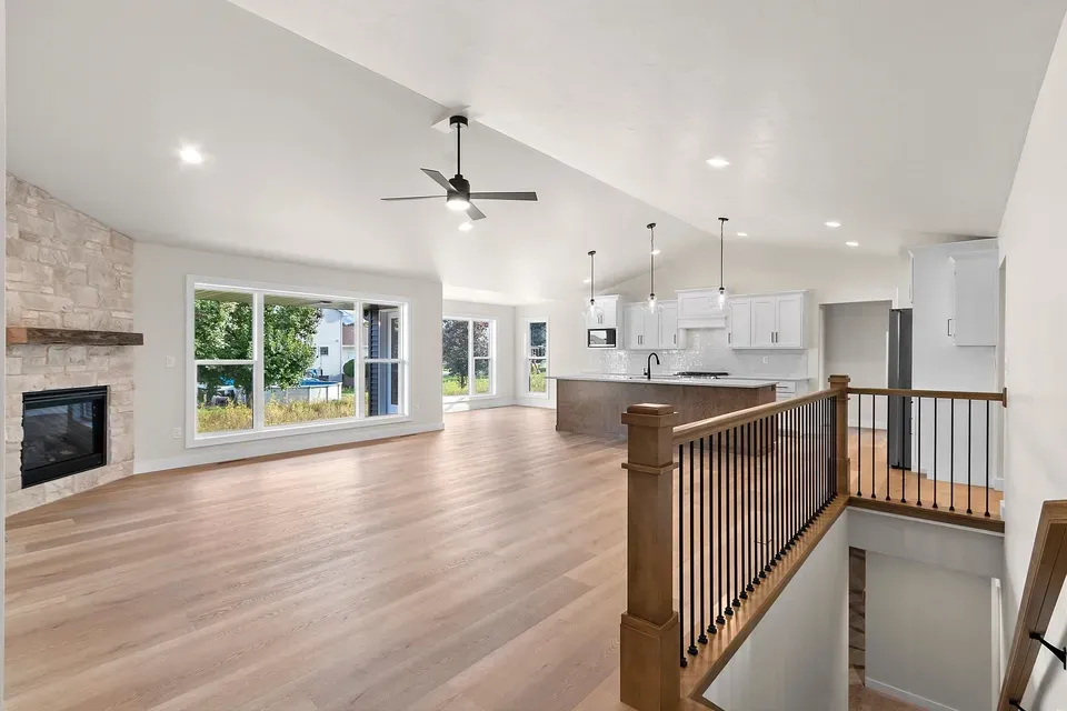 3 Bed 2 Bath Modern Contemporary Residence in Green Bay, WI - 4