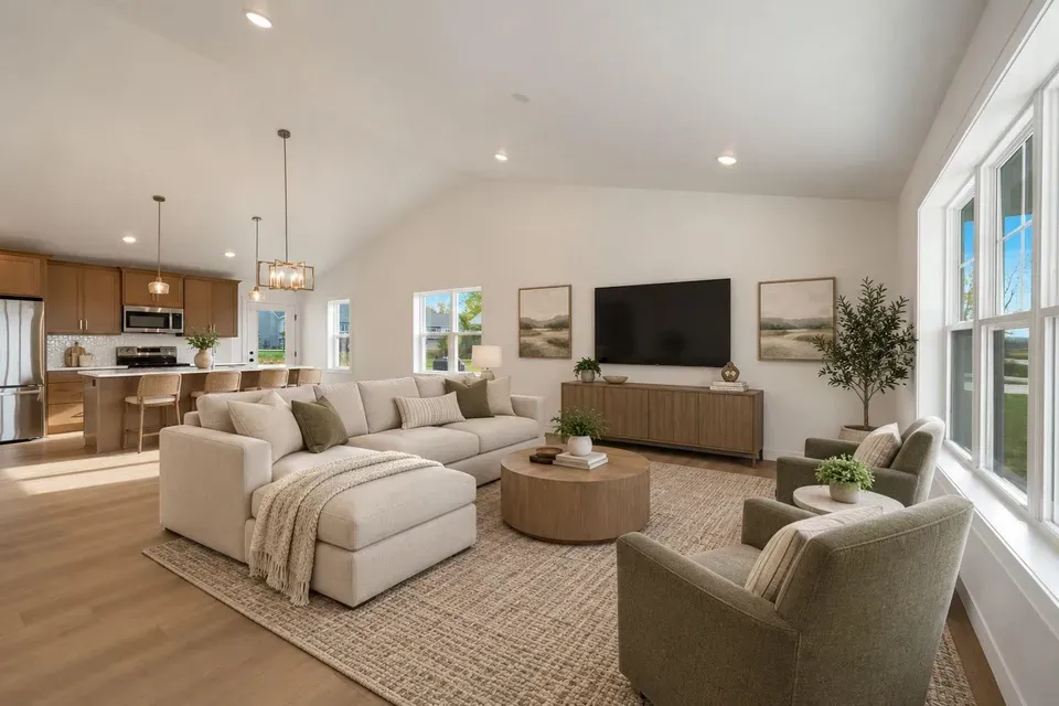 3 Bed 2 Bath Modern Contemporary Residence in Green Bay, WI - 2
