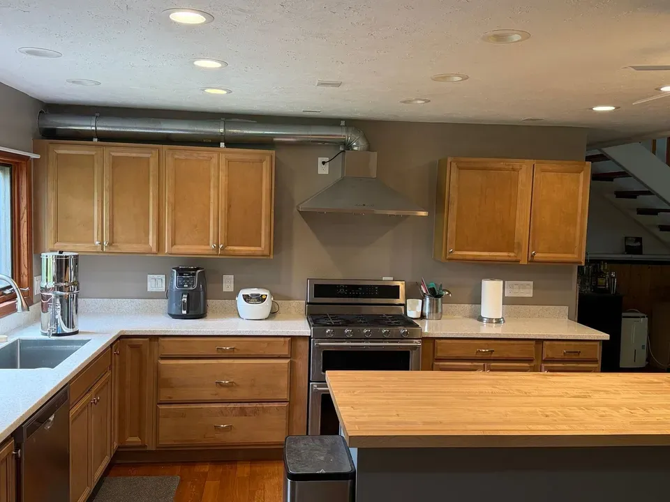 3 Bed 2 Bath Modern Contemporary Residence in Hilo, HI - 4