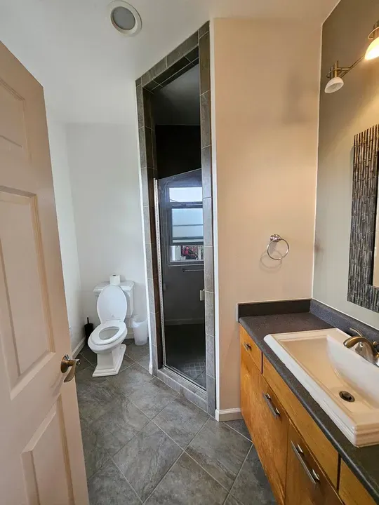 3 Bed 2 Bath Modern Contemporary Residence in Hilo, HI - 5