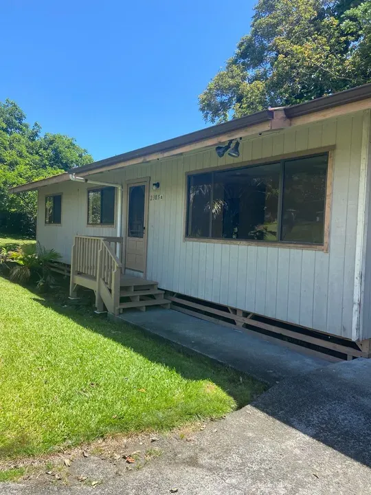 3 Bed 2 Bath Modern Contemporary Residence in Hilo, HI - 2