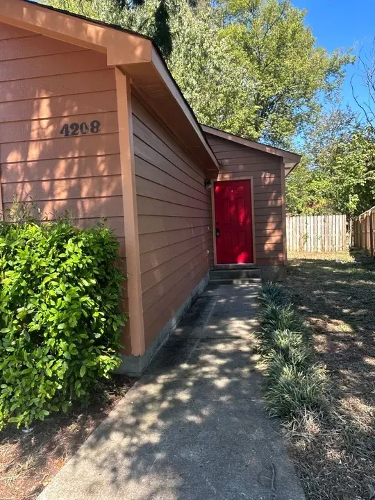 3 Bed 2 Bath Modern Contemporary Residence in Huntsville, AL - 3