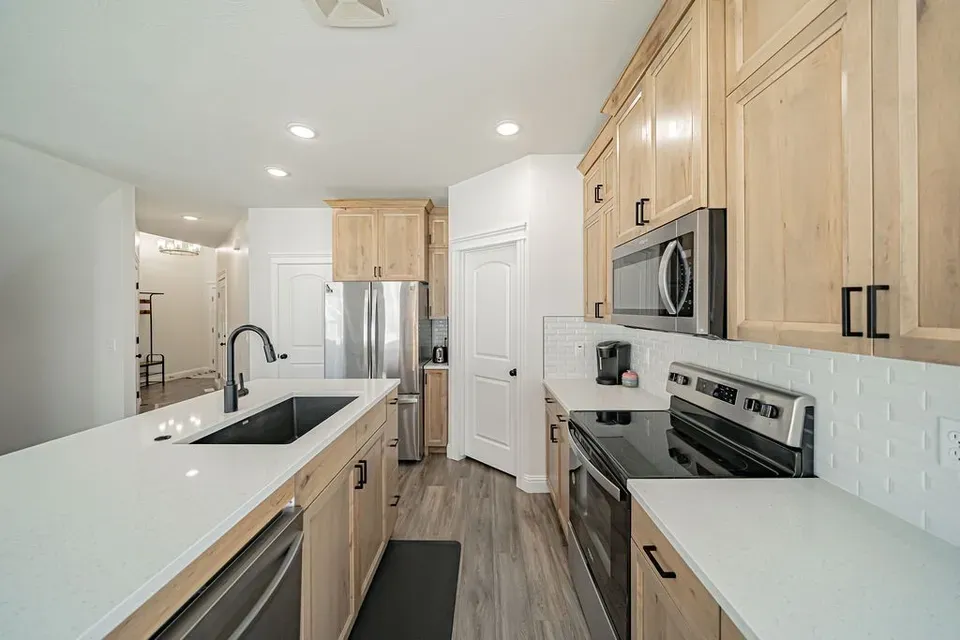3 Bed 2 Bath Modern Contemporary Residence in Idaho Falls, ID - 4