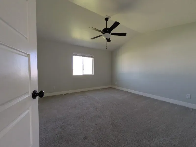 3 Bed 2 Bath Modern Contemporary Residence in Idaho Falls, ID - 5