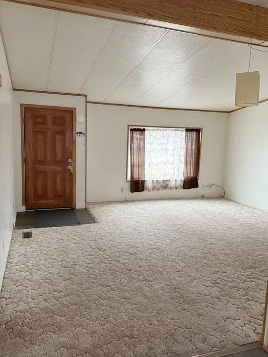 3 Bed 2 Bath Modern Contemporary Residence in Idaho Falls, ID - 2
