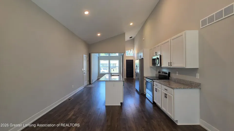 3 Bed 2 Bath Modern Contemporary Residence in Lansing, MI - 4