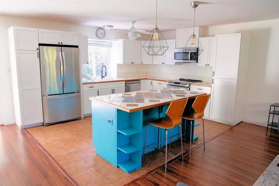 3 Bed 2 Bath Modern Contemporary Residence in Maui, HI - 4