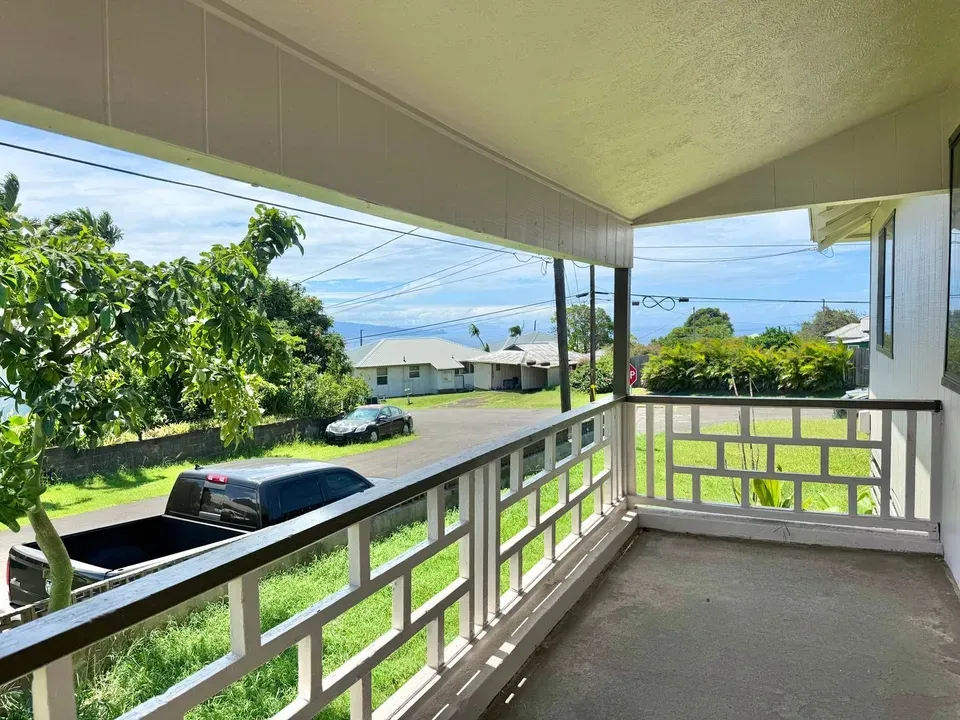 3 Bed 2 Bath Modern Contemporary Residence in Maui, HI - 3