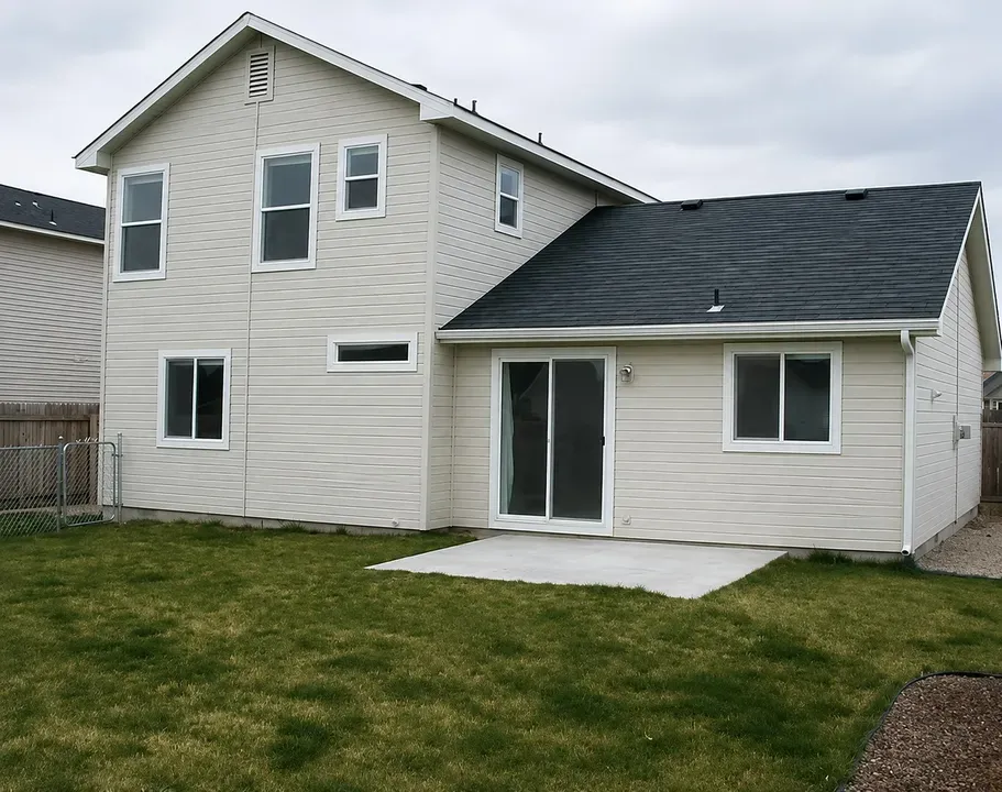3 Bed 2 Bath Modern Contemporary Residence in Meridian, ID - 5