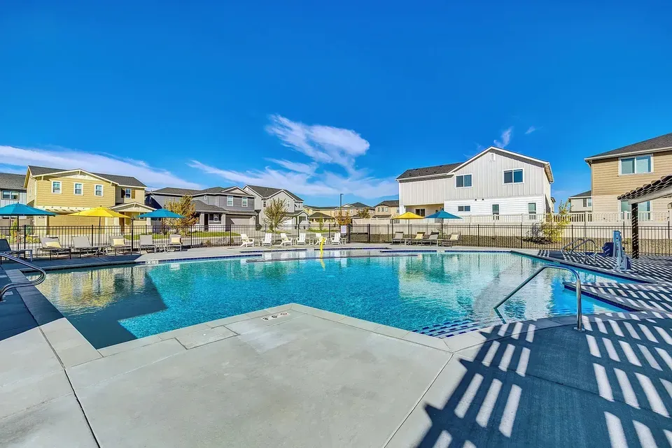 3 Bed 2 Bath Modern Contemporary Residence in Meridian, ID - 2