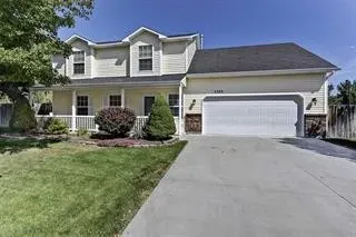 3 Bed 2 Bath Modern Contemporary Residence in Meridian, ID