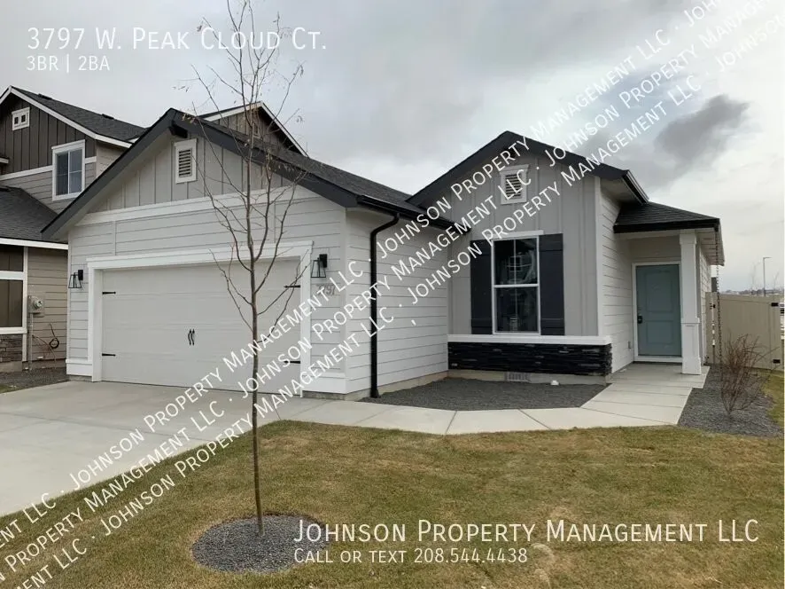 3 Bed 2 Bath Modern Contemporary Residence in Meridian, ID - 1