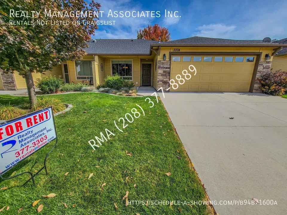 3 Bed 2 Bath Modern Contemporary Residence in Meridian, ID