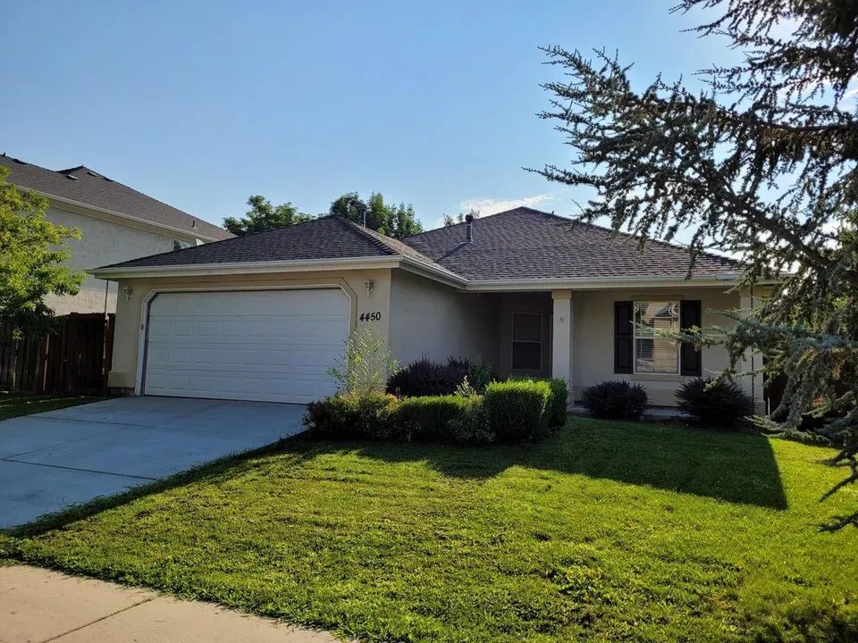 3 Bed 2 Bath Modern Contemporary Residence in Meridian, ID - 1