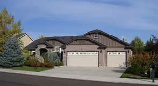 3 Bed 2 Bath Modern Contemporary Residence in Meridian, ID