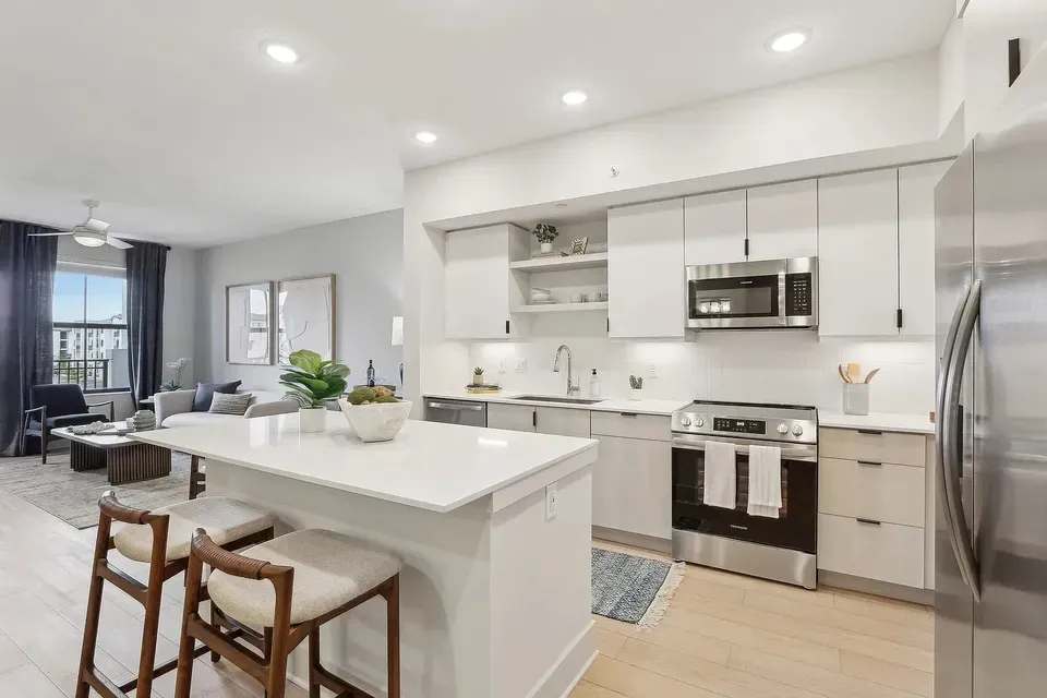3 Bed 2 Bath Modern Contemporary Residence in Miami, FL - 2