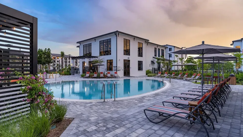 3 Bed 2 Bath Modern Contemporary Residence in Miami, FL - 5