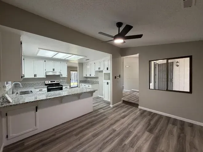 3 Bed 2 Bath Modern Contemporary Residence in Modesto, CA - 5