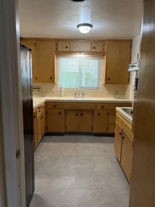 3 Bed 2 Bath Modern Contemporary Residence in Modesto, CA - 5