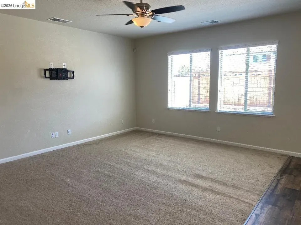3 Bed 2 Bath Modern Contemporary Residence in Modesto, CA - 3