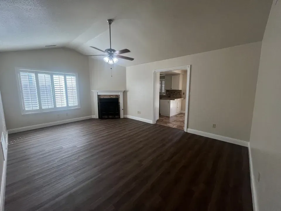 3 Bed 2 Bath Modern Contemporary Residence in Modesto, CA - 2
