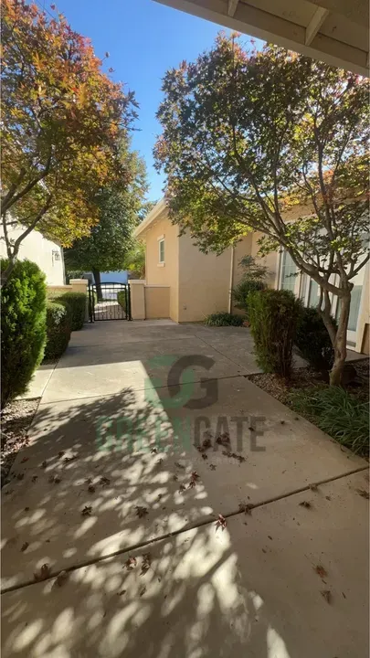 3 Bed 2 Bath Modern Contemporary Residence in Modesto, CA - 4