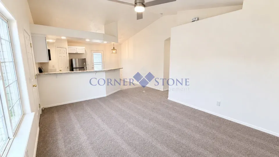 3 Bed 2 Bath Modern Contemporary Residence in Nampa, ID - 2