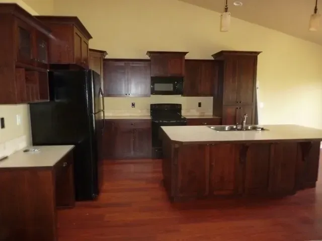 3 Bed 2 Bath Modern Contemporary Residence in Nampa, ID - 3