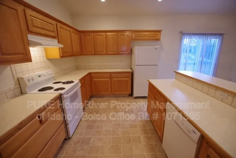 3 Bed 2 Bath Modern Contemporary Residence in Nampa, ID - 3